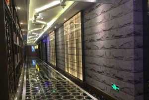 杭州KTV包厢打洞揭秘：隐藏空间与娱乐新玩法