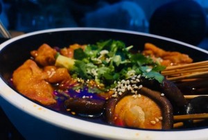 杭州江干区中豪KTV：城市娱乐新地标